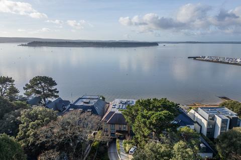 2 bedroom apartment for sale, Sandbanks Road, Evening Hill, Poole, Dorset, BH14