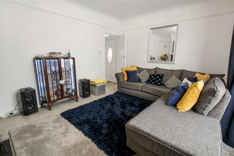 2 bedroom semi-detached house for sale, Moorlands Road, Darlington