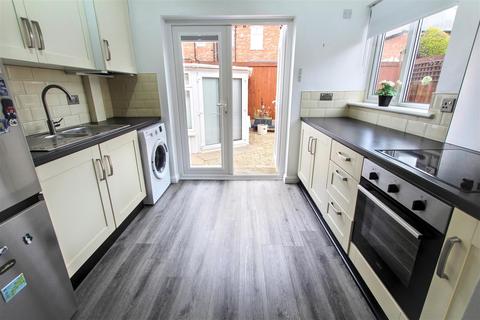 2 bedroom semi-detached house for sale, Moorlands Road, Darlington