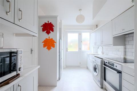 3 bedroom terraced house for sale, Ivyday Grove, London SW16