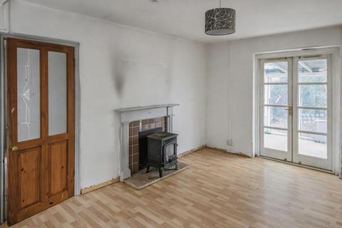 3 bedroom end of terrace house for sale, Chippenham SN15