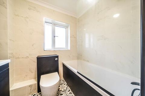 undefined, Joshua Street, London E14