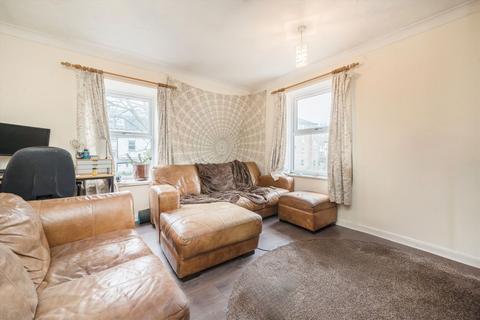 1 bedroom flat to rent, Manor Vale, Brentford TW8