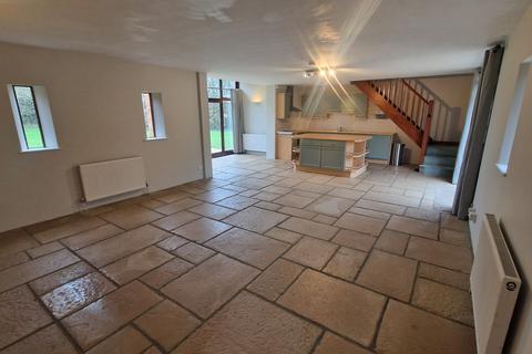 undefined, Upper Minety, Lyngrove Farm, SN16