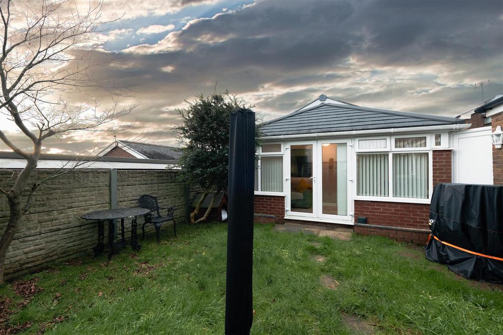 16 Hawthorn Drive (21 of 21).jpg