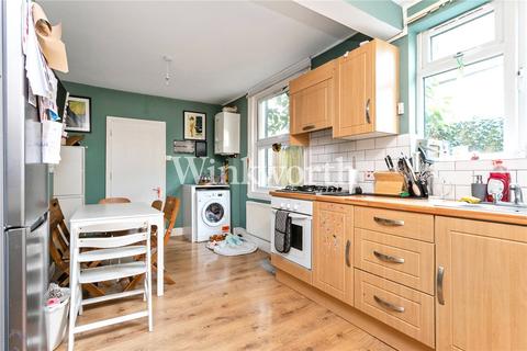 3 bedroom terraced house for sale, Sydney Road, London, N8