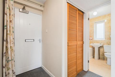 undefined, Moorfield Drive, Leeds LS19