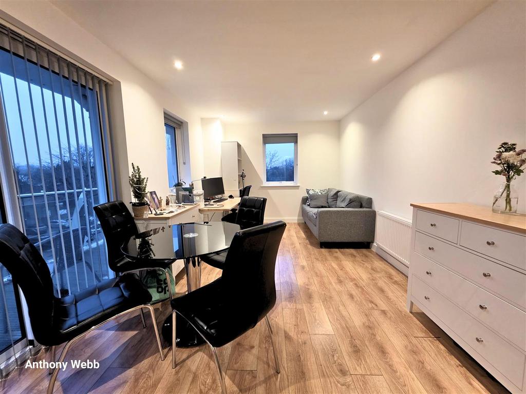 Reception/Dining Room
