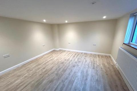undefined, Addison Road, Guildford GU1