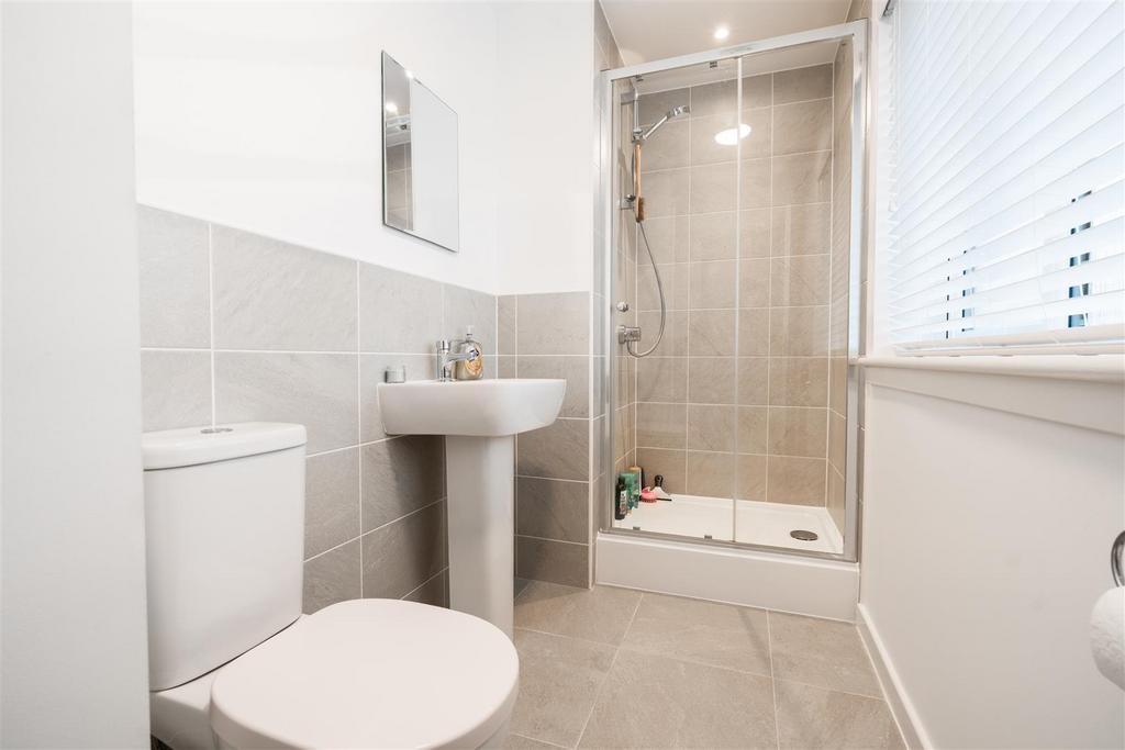 Ensuite.jpg