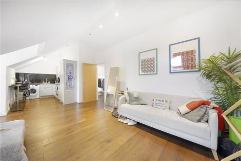 undefined, Hackney Road, London Fields, London, E2