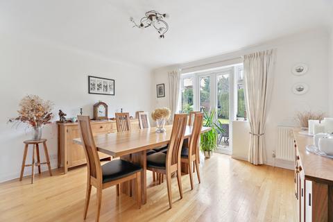 undefined, Park Grove, Chalfont St. Giles, Buckinghamshire, HP8