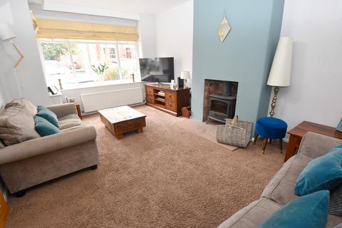 4 bedroom semi-detached house for sale, Lime Avenue, Urmston, M41