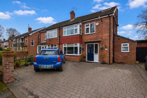4 bedroom semi-detached house for sale, Lime Avenue, Urmston, M41