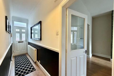 2 bedroom end of terrace house for sale, Athol Street, Manchester M18