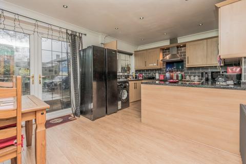 undefined, Landscove Avenue, Holmewood, Bradford, West Yorkshire, BD4