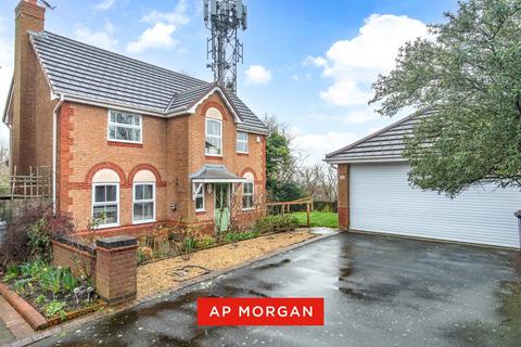 4 bedroom detached house for sale, Parkstone Avenue, Bromsgrove, Worcestershire, B61