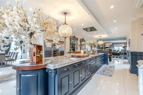 4 bedroom detached house for sale, Chestnut House, Tinkle Street, Grimoldby, Louth, LN11