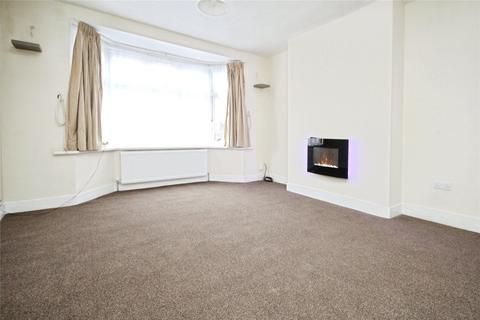 5 bedroom terraced house to rent, Homefield Avenue, Ilford IG2