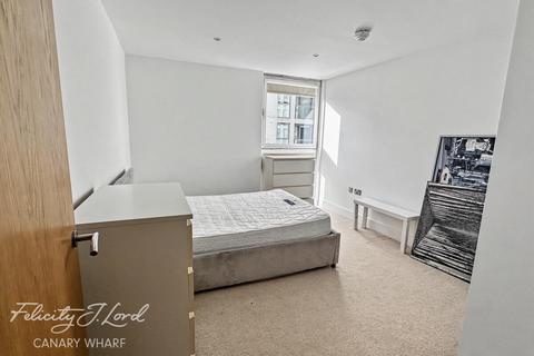1 bedroom apartment to rent, Lantern Way, London