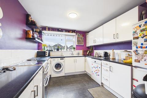 2 bedroom maisonette for sale, Latymer Croft, Churchdown, Gloucester, Gloucestershire, GL3