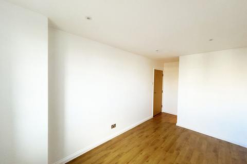 2 bedroom apartment to rent, Station Road, Harrow