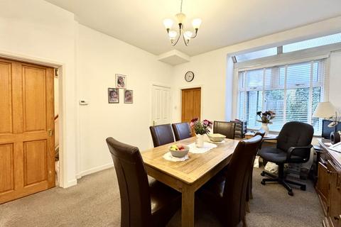 3 bedroom terraced house for sale, Speakman Road, Dentons Green