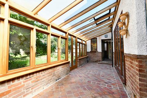 3 bedroom detached house for sale, Rugby Road, Cubbington, Leamington Spa