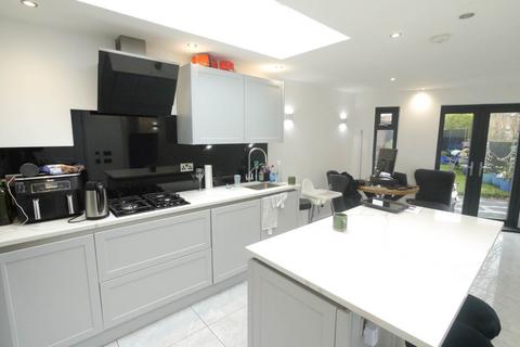 undefined, Nash Close, Hatfield