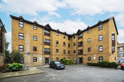 2 bedroom flat for sale, Stephens Court, 82 Endwell Road, London, SE4