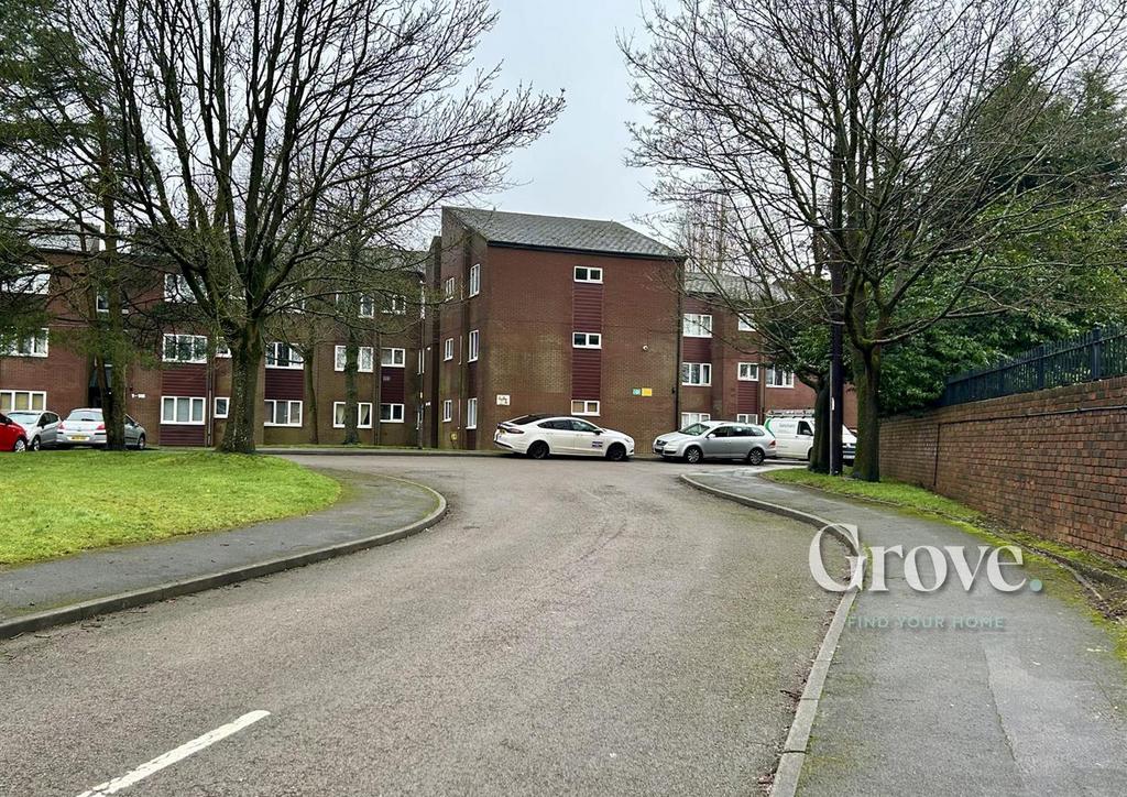 Spiral Close Halesowen 2.jpg