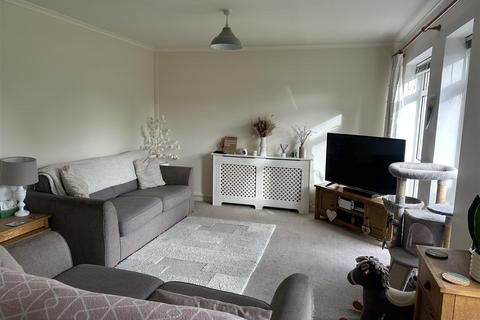 3 bedroom end of terrace house for sale, Barley Close, Malmesbury
