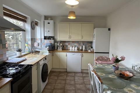 3 bedroom end of terrace house for sale, Barley Close, Malmesbury