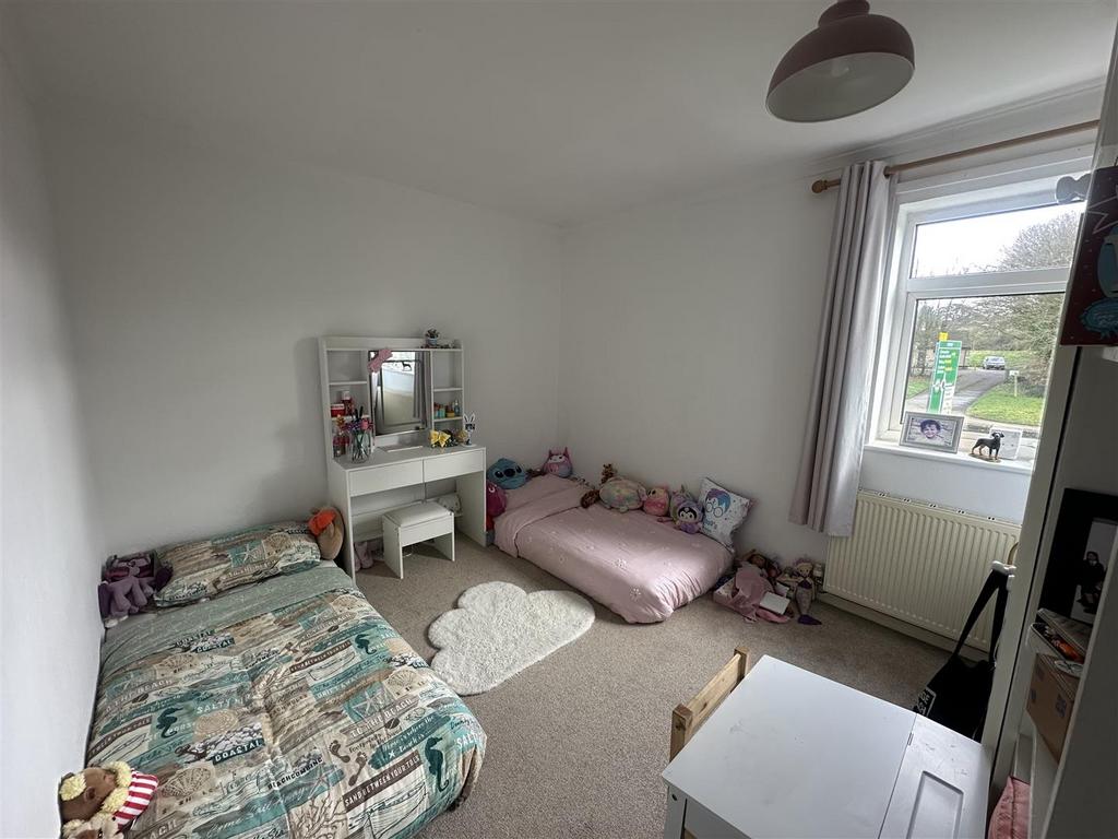 Bedroom 2.jpeg