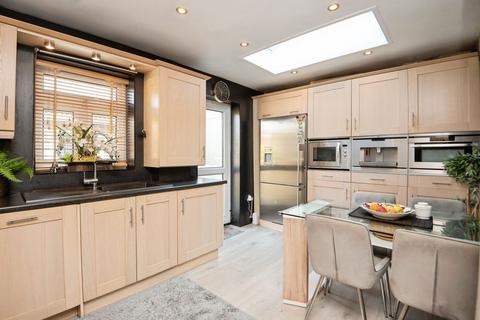 3 bedroom terraced house for sale, Tees Avenue, Greenford UB6