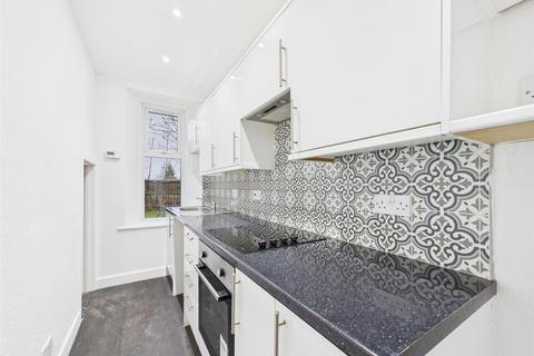 undefined, Ballantine Place, Perth PH1