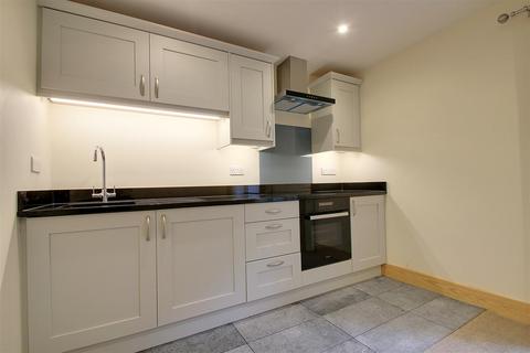 undefined, High Street, Hemel Hempstead, HP1