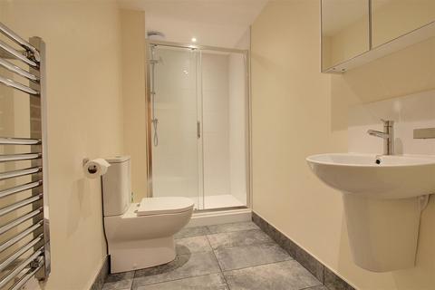 undefined, High Street, Hemel Hempstead, HP1