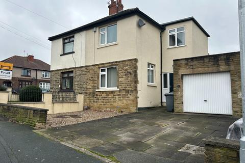 undefined, Ghyllroyd Drive, Birkenshaw, Bradford