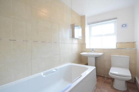 undefined, Kesteven Way, Wokingham, RG41