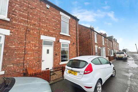3 bedroom semi-detached house to rent, West Street, Doncaster DN8