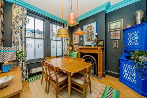4 bedroom terraced house for sale, Edgington Road, London SW16