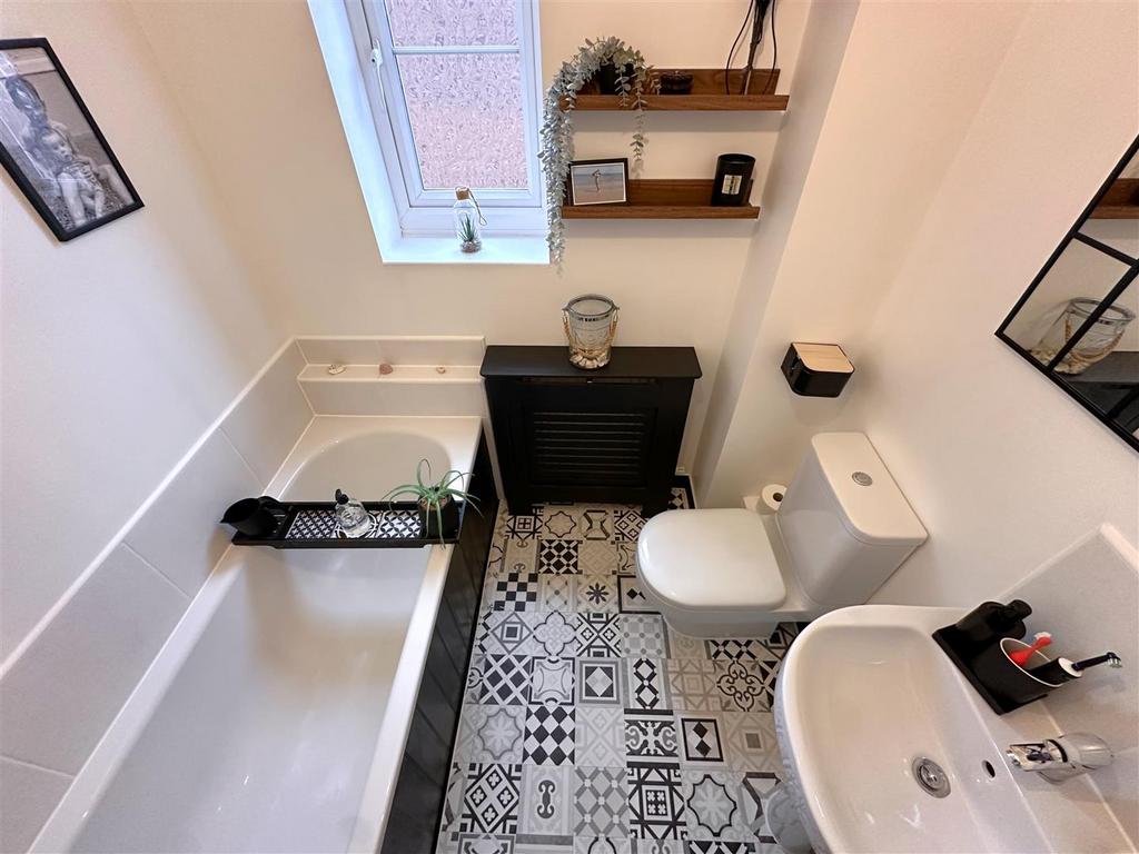 Contemporary Bathroom 416