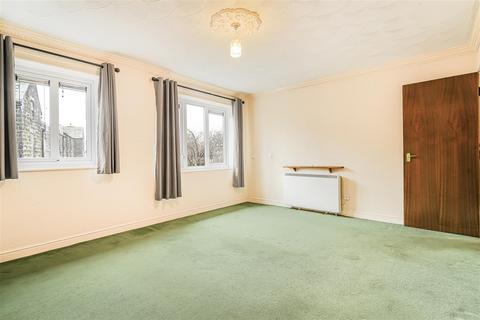 1 bedroom flat for sale, Orchard Lane, Leeds LS20