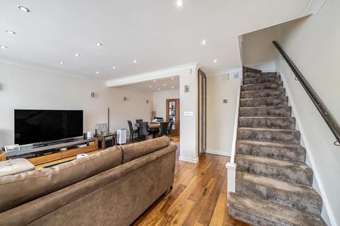 undefined, Grosvenor Crescent, Uxbridge, UB10