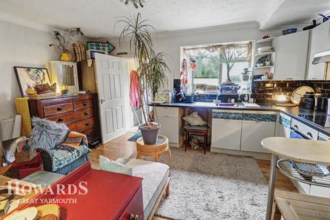 undefined, East Road, Great Yarmouth