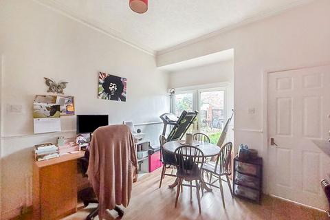 3 bedroom terraced house for sale, Westcott Street, Hull HU8