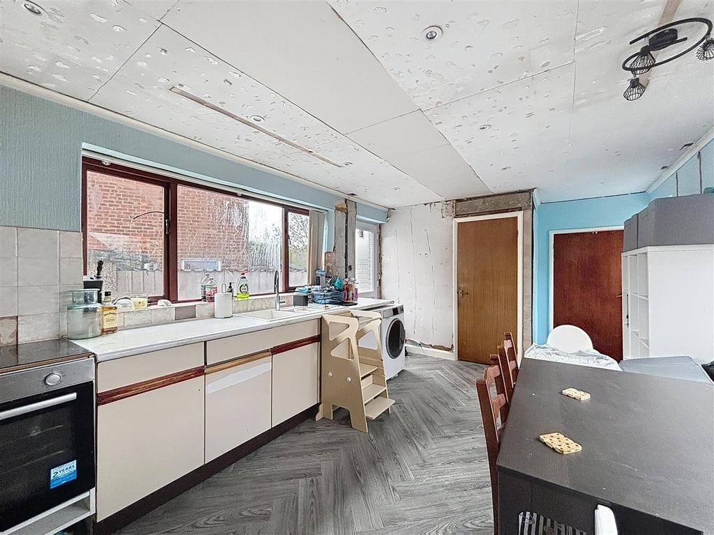 Breakfast Kitchen