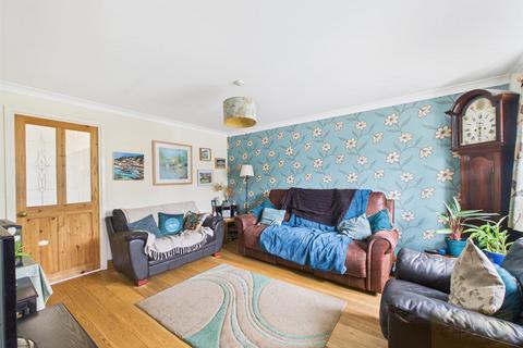 3 bedroom detached house for sale, Mary Rose Avenue, Churchdown, Gloucester