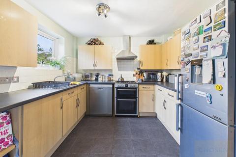 3 bedroom detached house for sale, Mary Rose Avenue, Churchdown, Gloucester